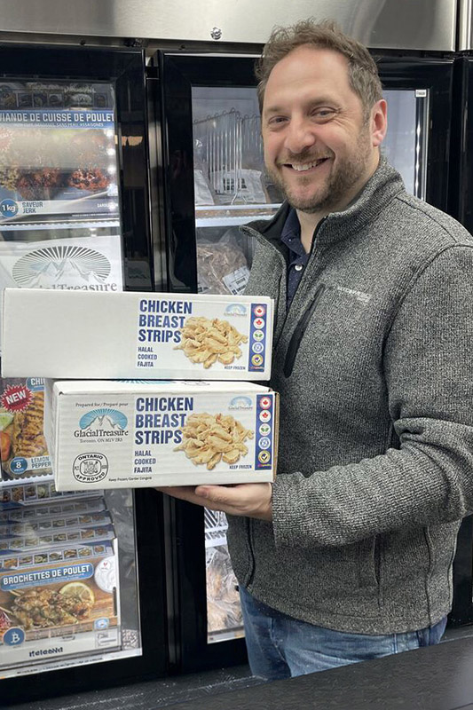 D&D Poultry Cash & Carry Toronto: What's in Stock and How It Works